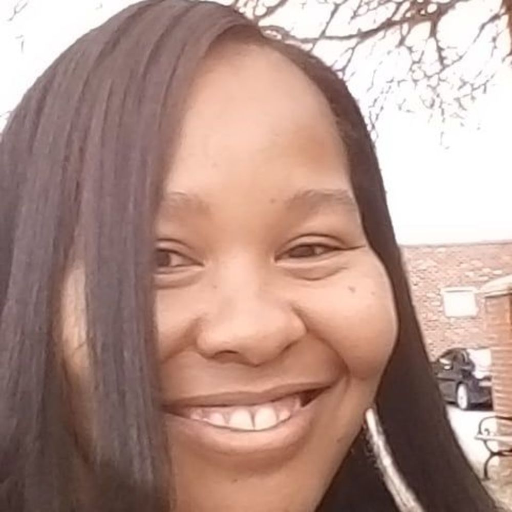 Meet your Posher, Veronica
